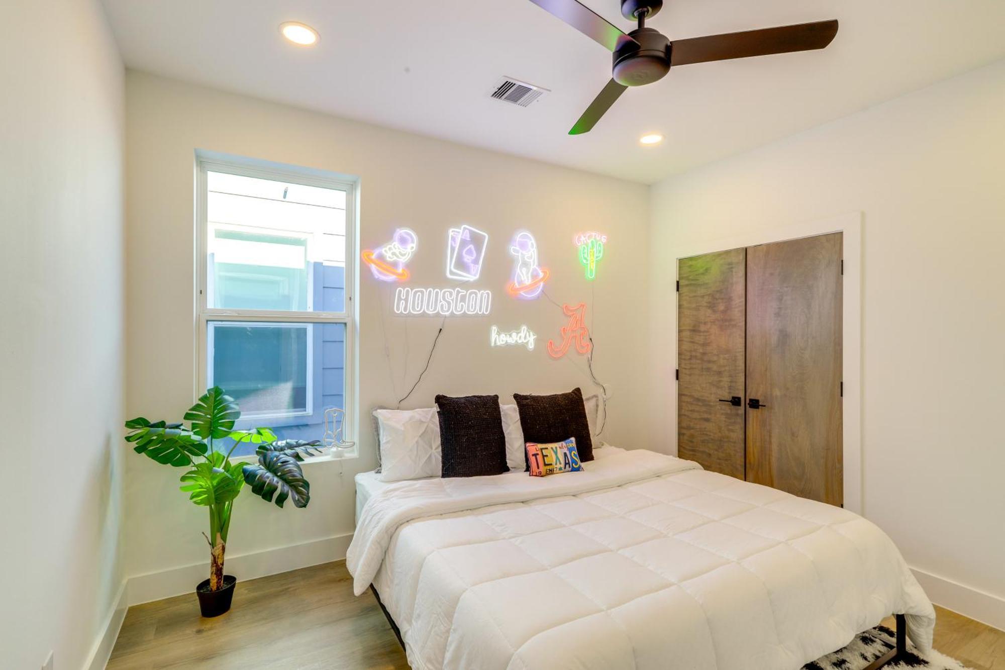 3 Mi To Dtwn Modern Townhome With Yard In Χιούστον Εξωτερικό φωτογραφία