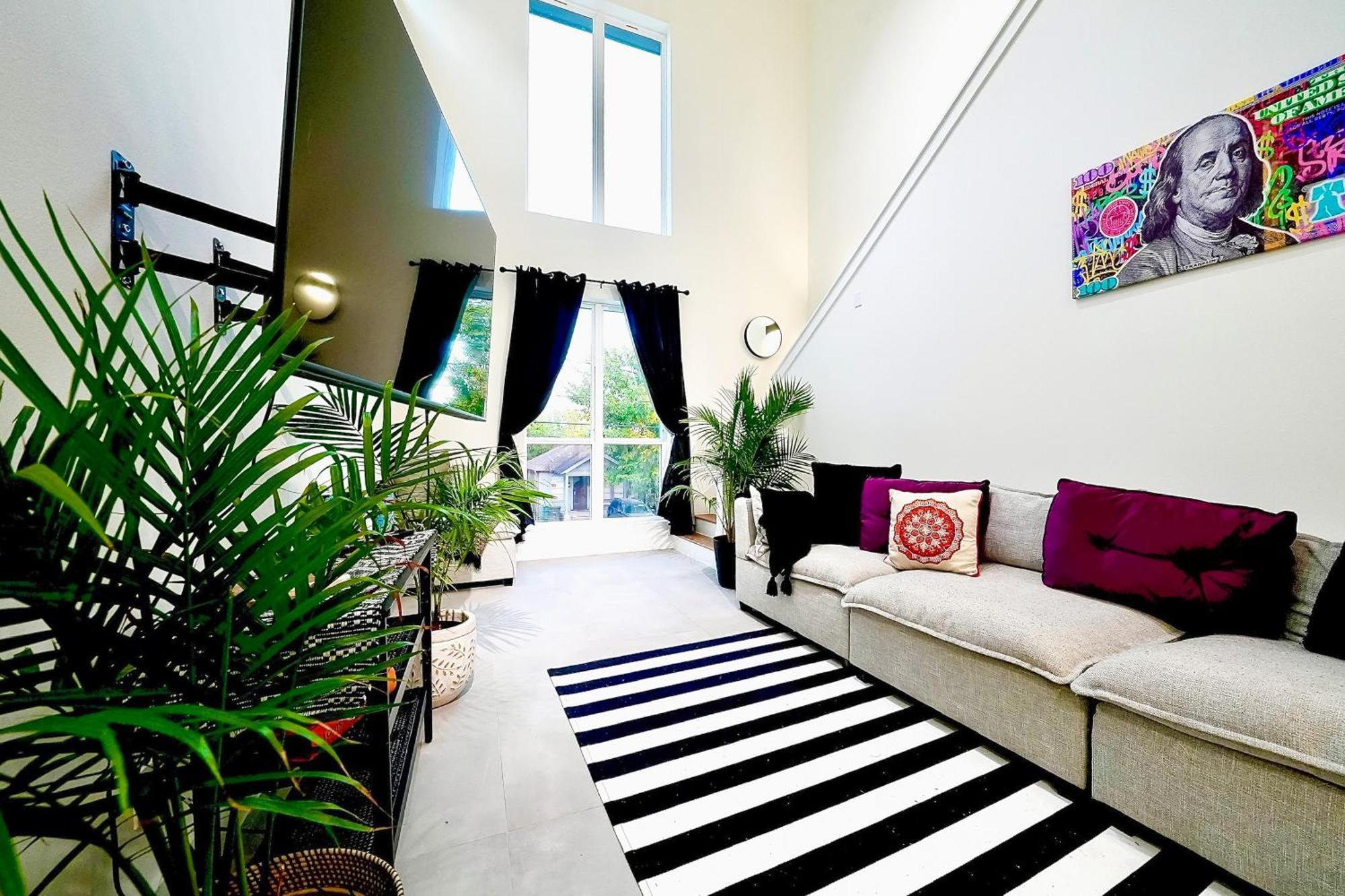 3 Mi To Dtwn Modern Townhome With Yard In Χιούστον Εξωτερικό φωτογραφία
